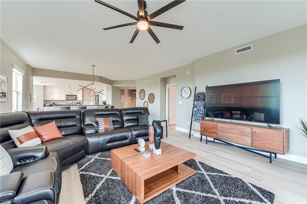 ESTERO BAYSIDE - Residential