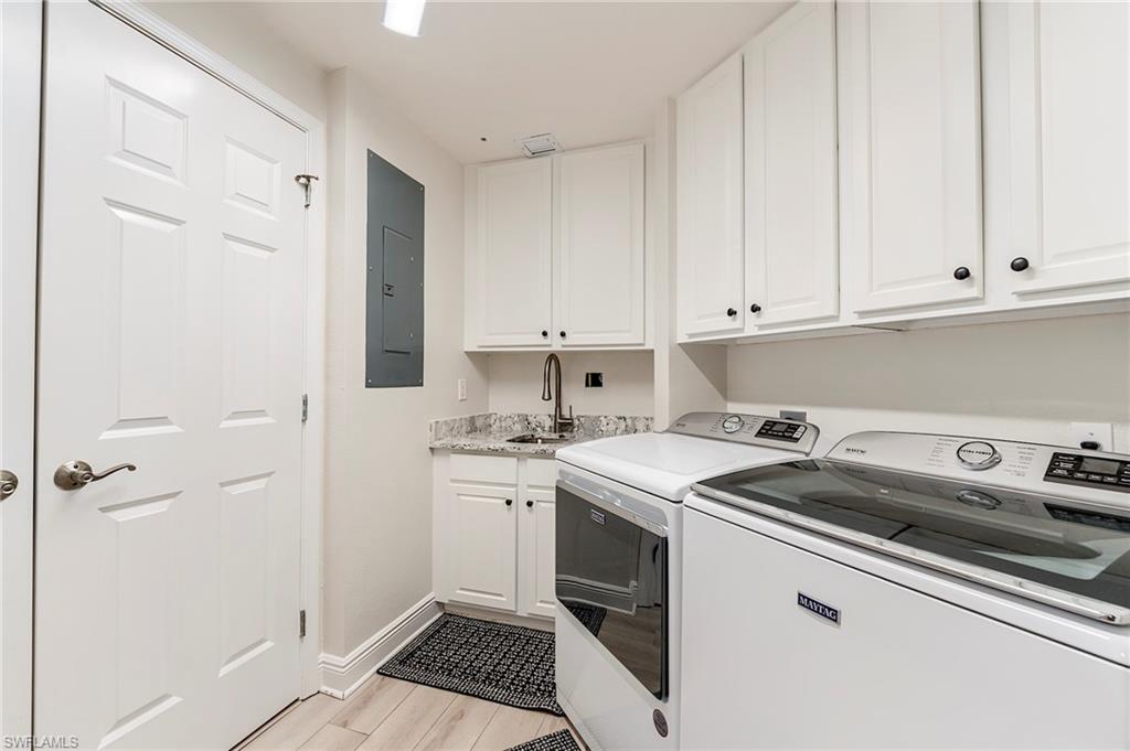 ESTERO BAYSIDE - Residential