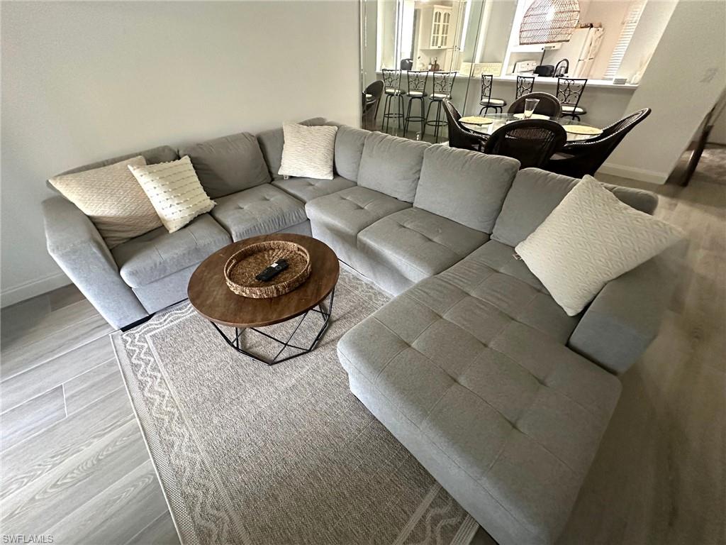 FOXMOOR - Residential Lease