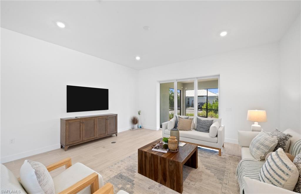 LAKE TIMBER - Residential