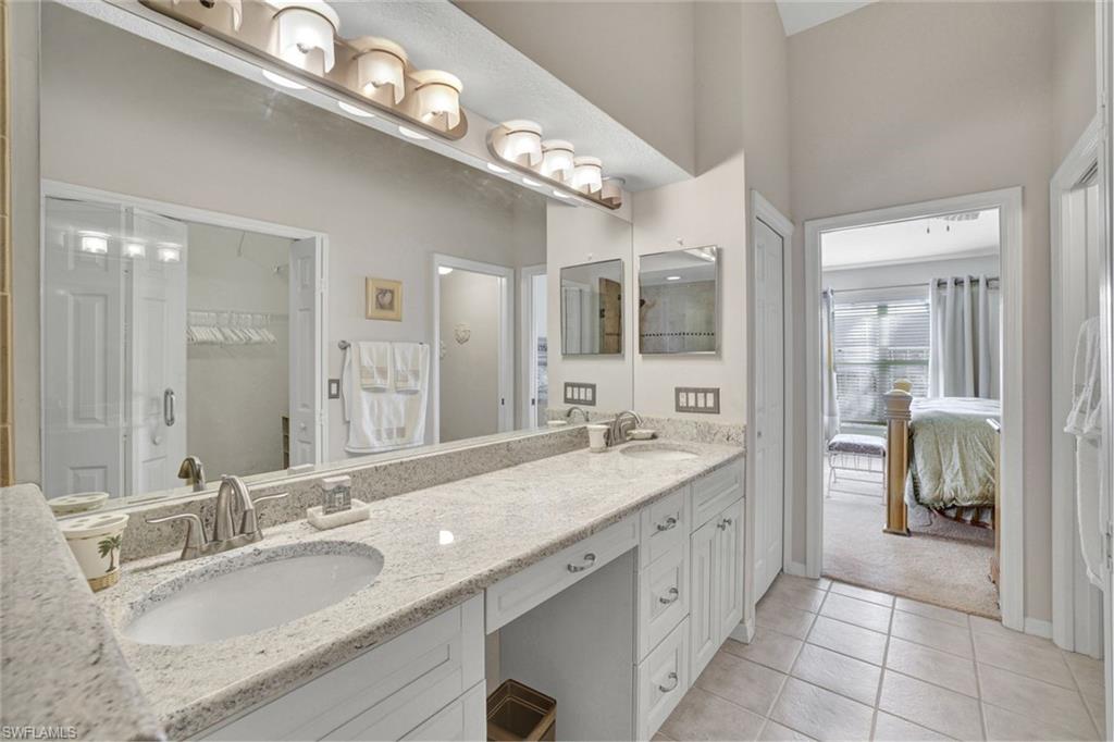 IBIS POINTE - Residential