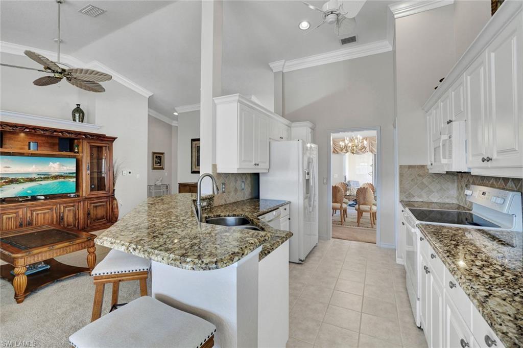 IBIS POINTE - Residential