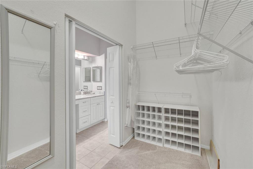 IBIS POINTE - Residential