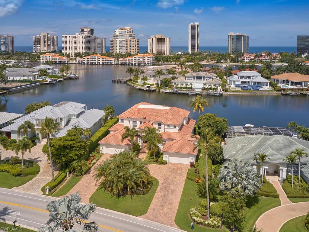 PARK SHORE - Residential Lease