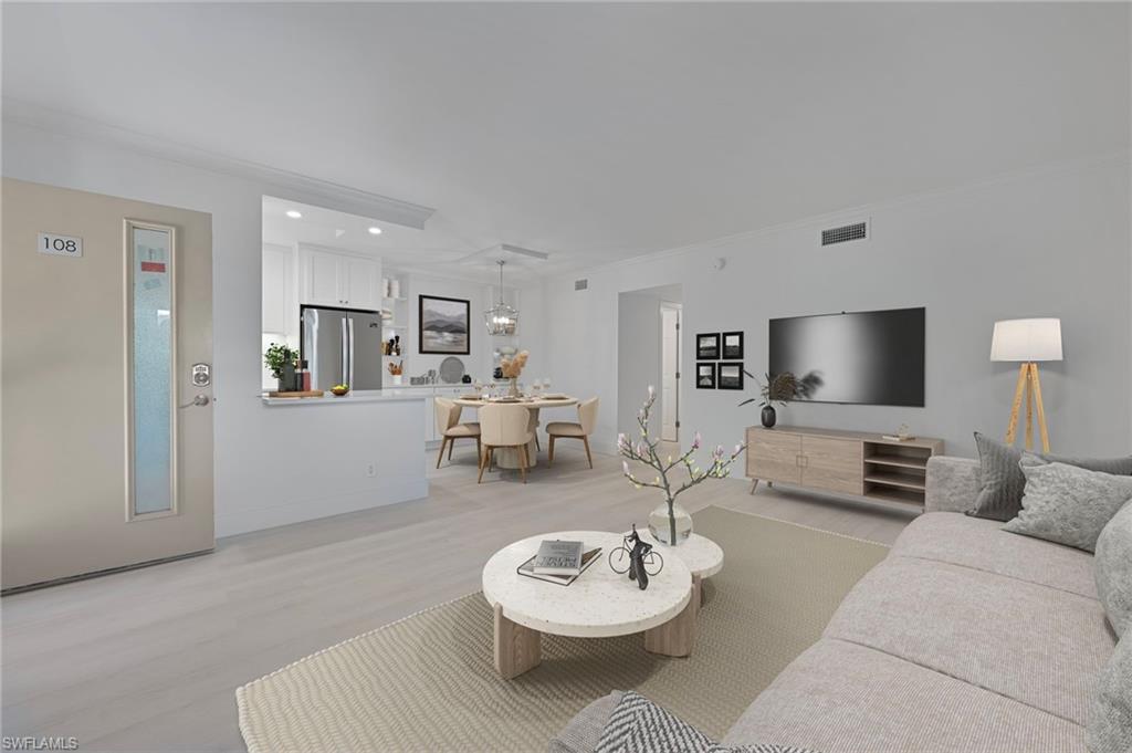 ELEVEN HUNDRED CLUB - Residential