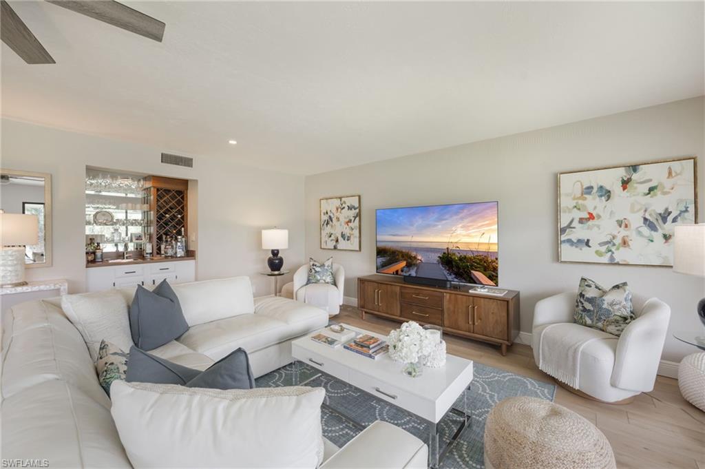 BEARS PAW - Residential