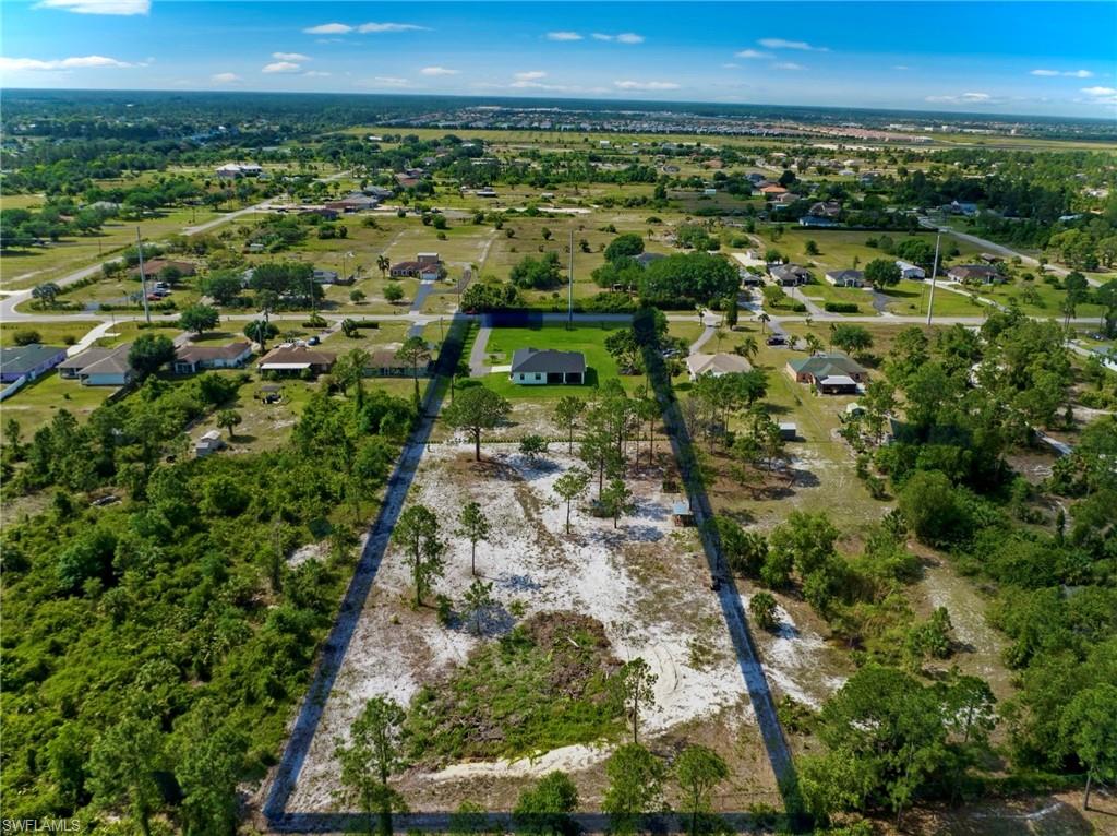 GOLDEN GATE ESTATES - Residential