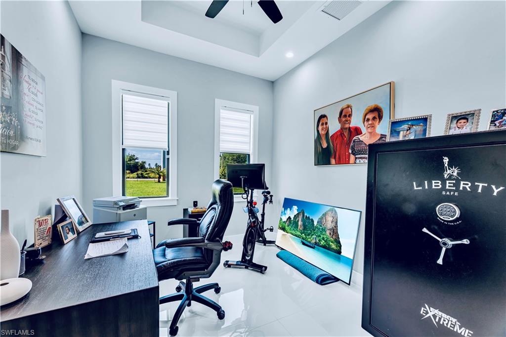 GOLDEN GATE ESTATES - Residential