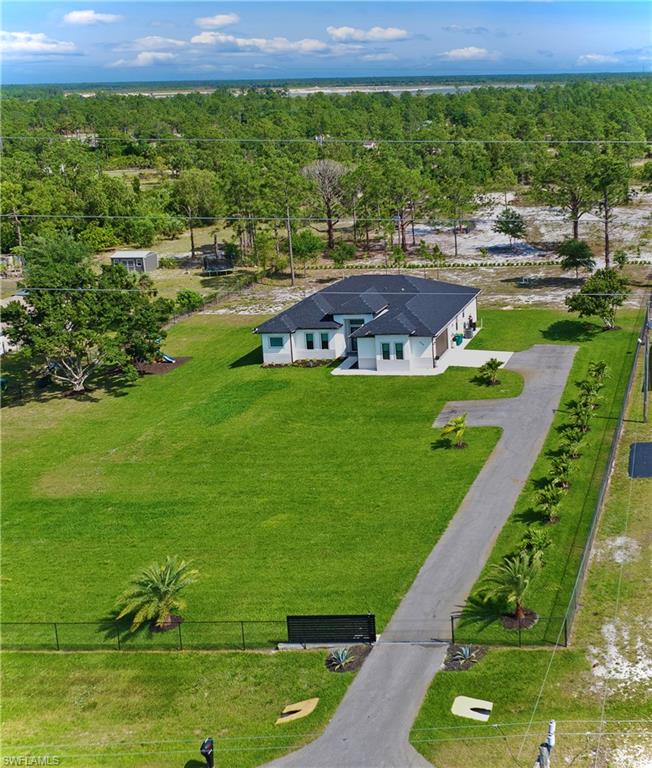 GOLDEN GATE ESTATES - Residential