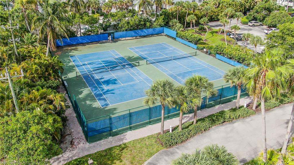 CAPTIVA BEACH VILLAS - Residential