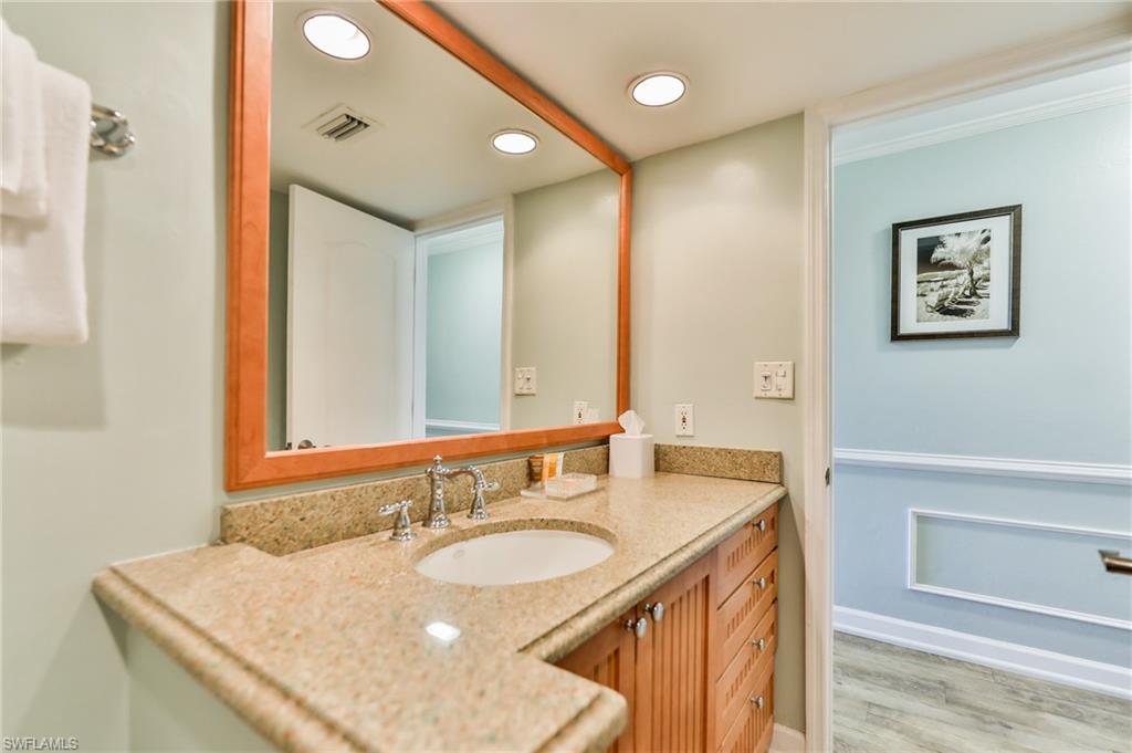 CAPTIVA BEACH VILLAS - Residential