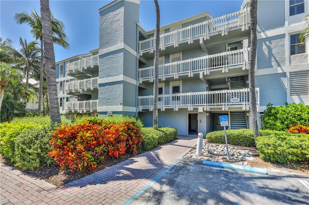 CAPTIVA BEACH VILLAS - Residential