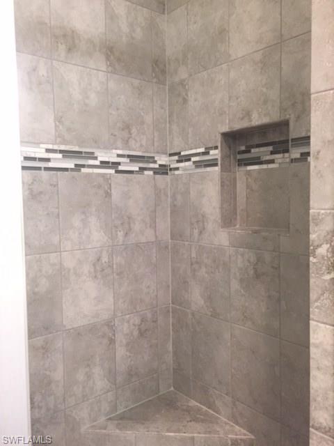 LUCAYA - Residential