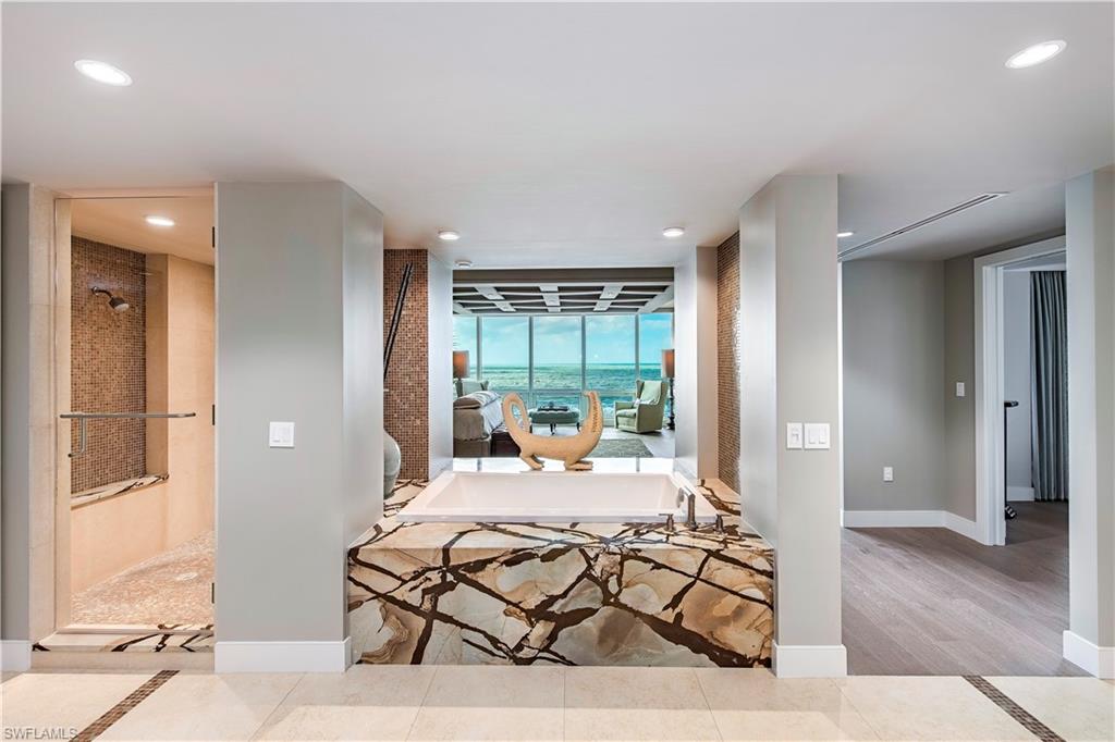 MORAYA BAY - Residential