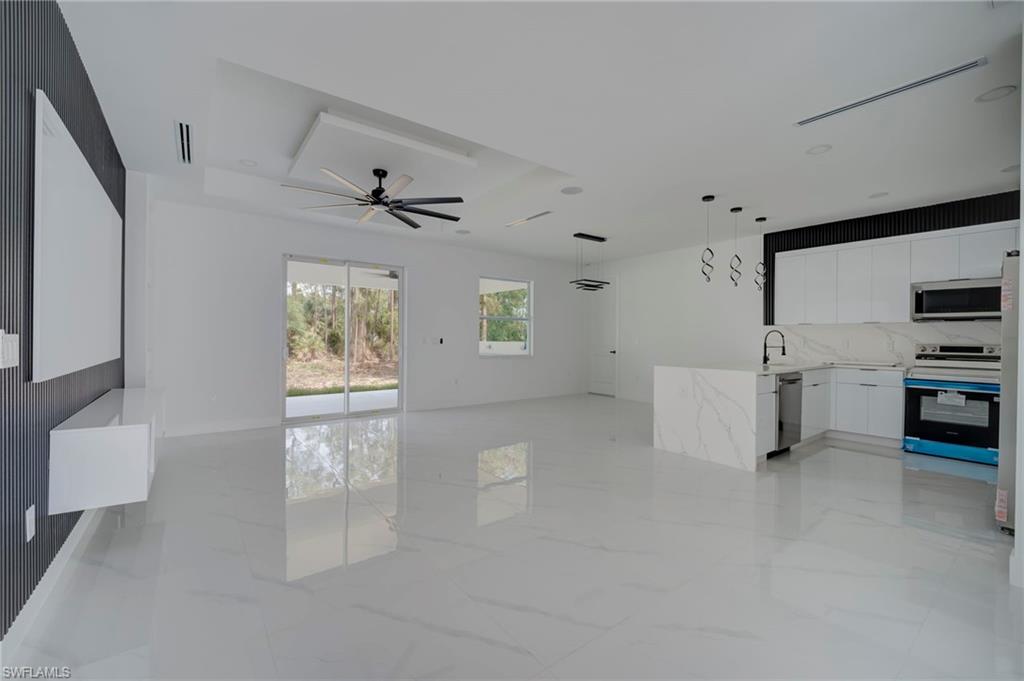 LEHIGH PARK - Residential