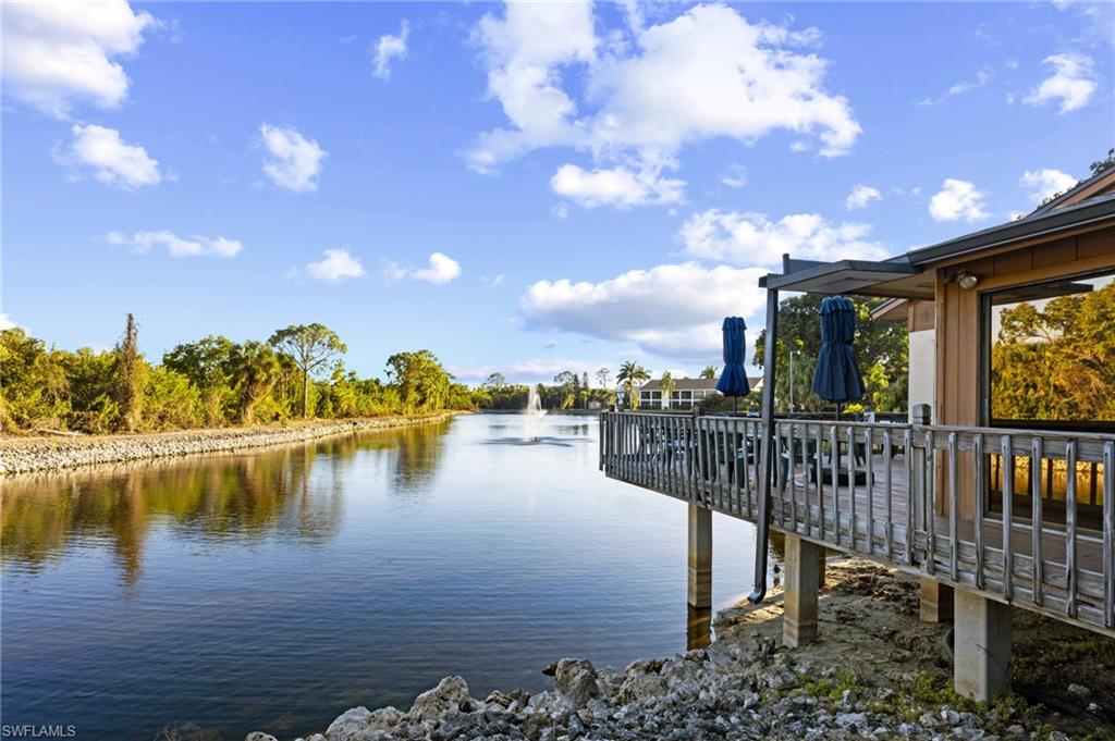 FOXMOOR LAKES - Residential