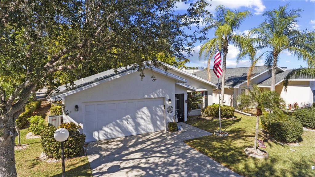 FOXMOOR LAKES - Residential