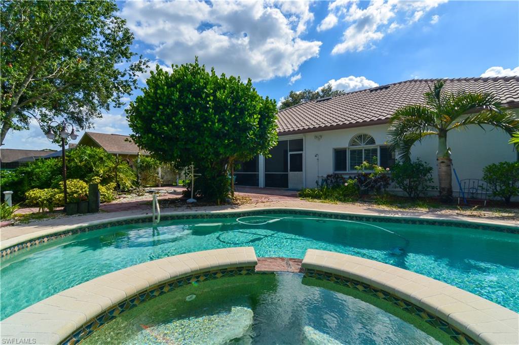 EAGLE RIDGE - Residential