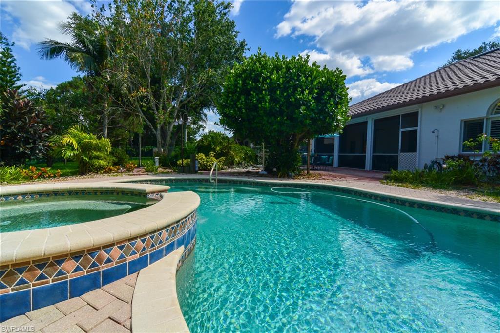 EAGLE RIDGE - Residential