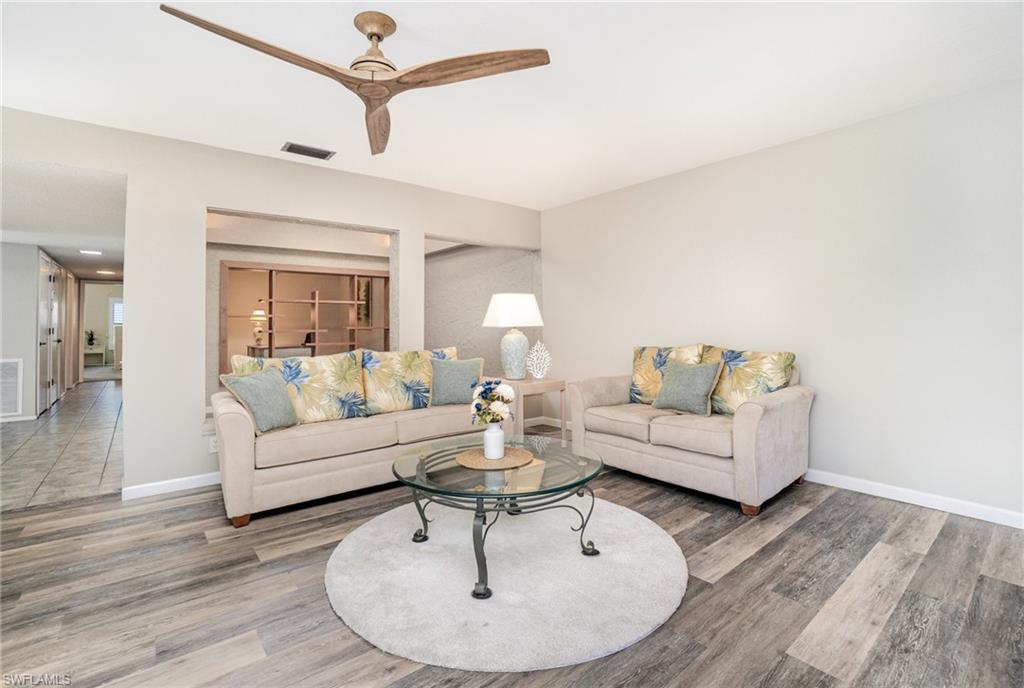 SEVEN LAKES - Residential