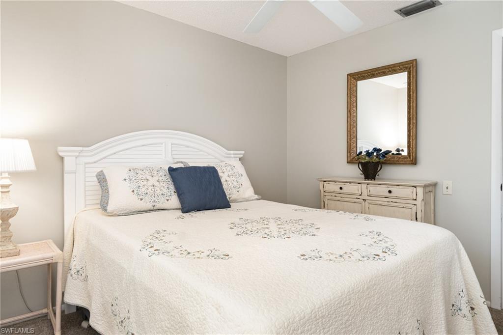 SEVEN LAKES - Residential