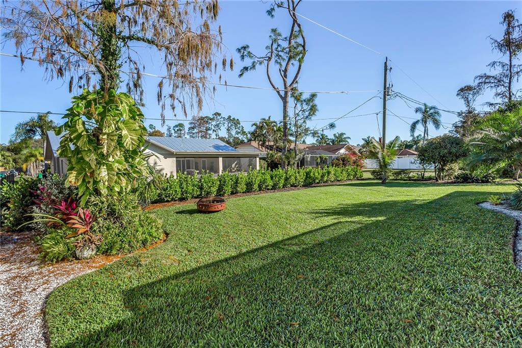 WILLOUGHBY ACRES - Residential