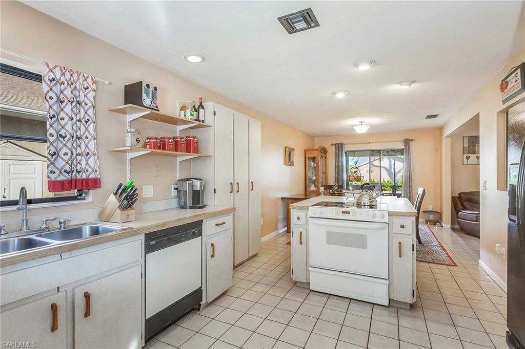 WILLOUGHBY ACRES - Residential