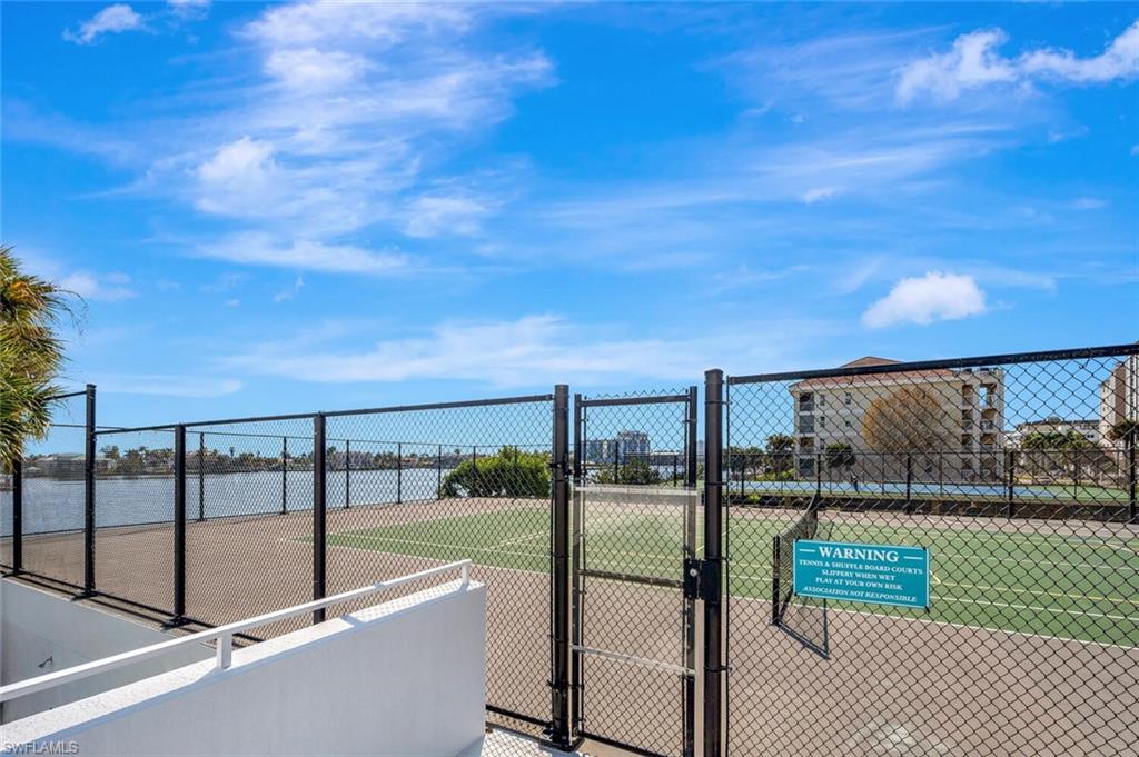 LE DAUPHIN - Residential