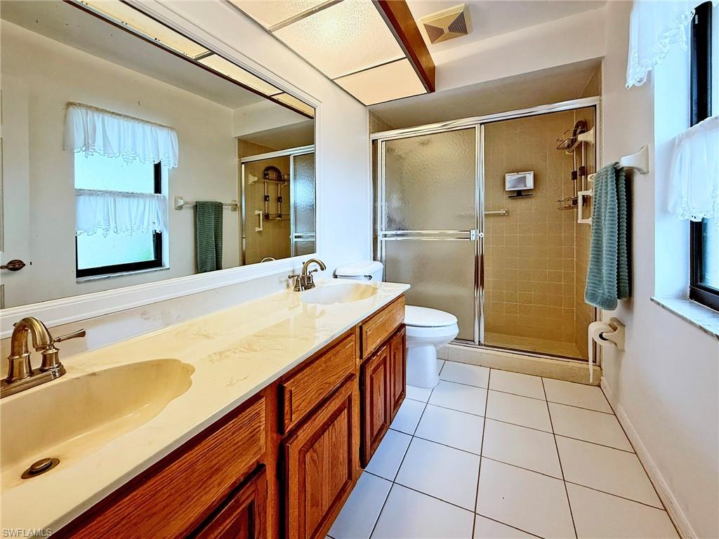 BOCA CIEGA MANOR - Residential