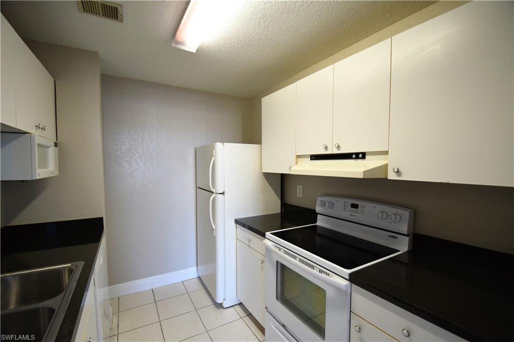 RENAISSANCE VILLAGE - Residential