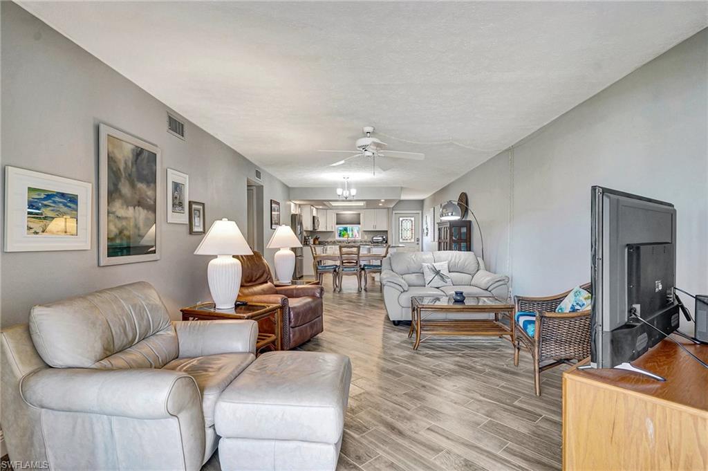 WIND SONG CONDO - Residential