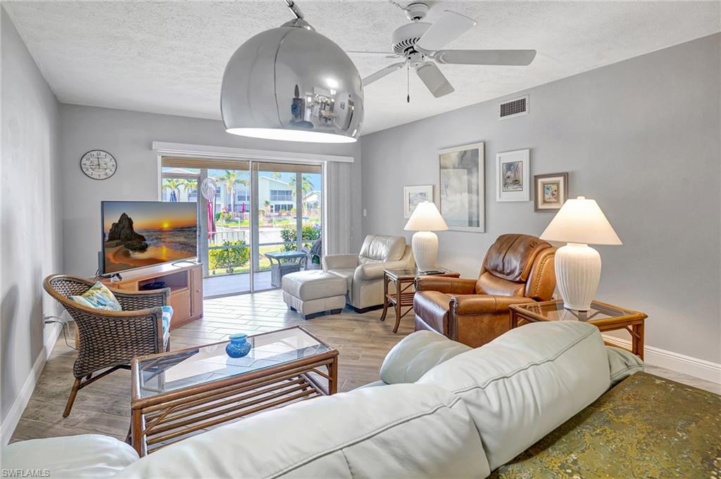 WIND SONG CONDO - Residential