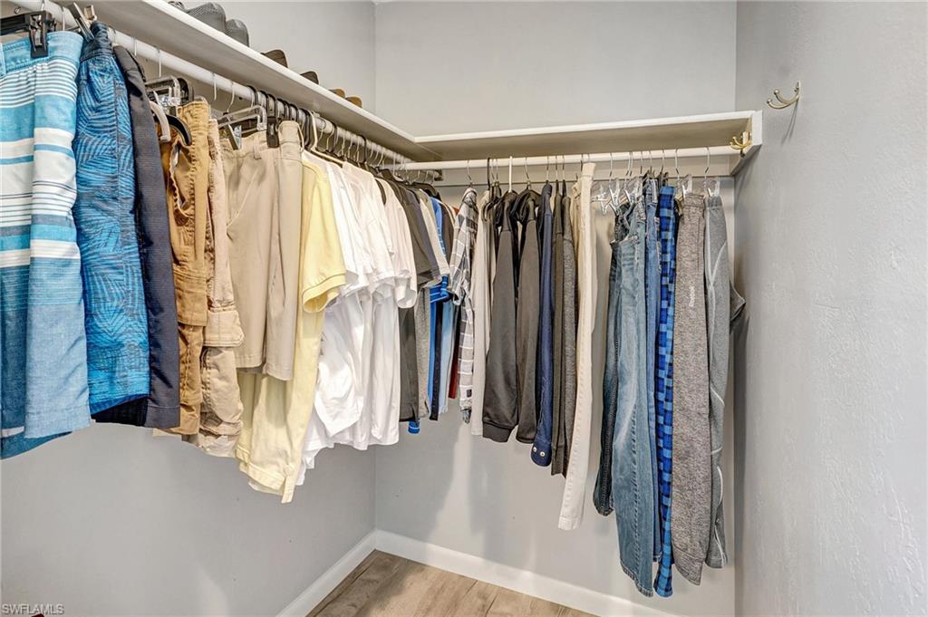 WIND SONG CONDO - Residential