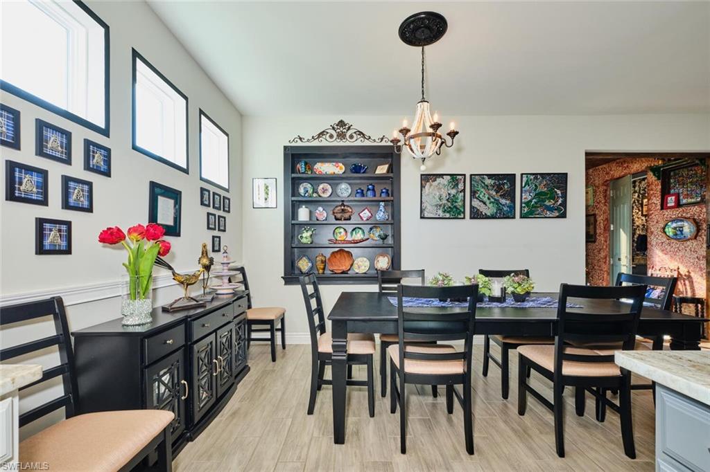 VENETIAN POINTE - Residential