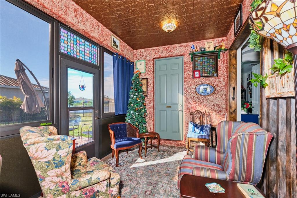 VENETIAN POINTE - Residential