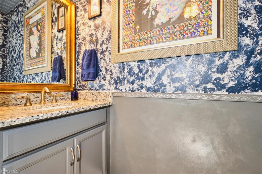 VENETIAN POINTE - Residential