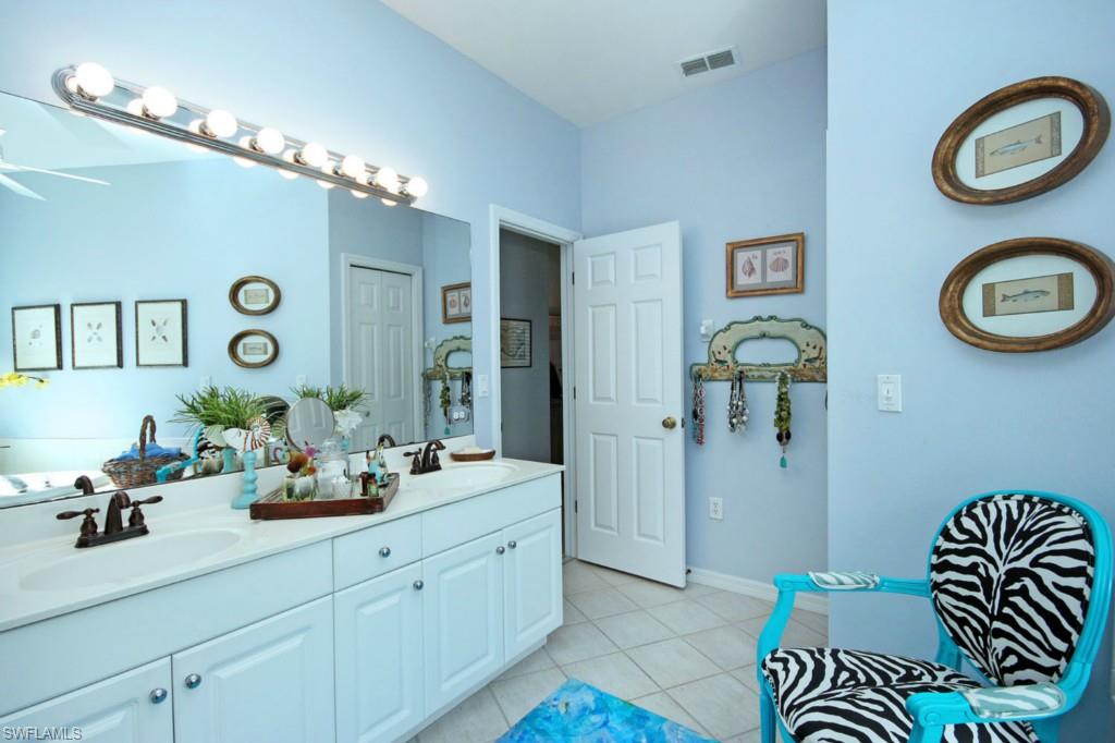 WATER'S EDGE - Residential