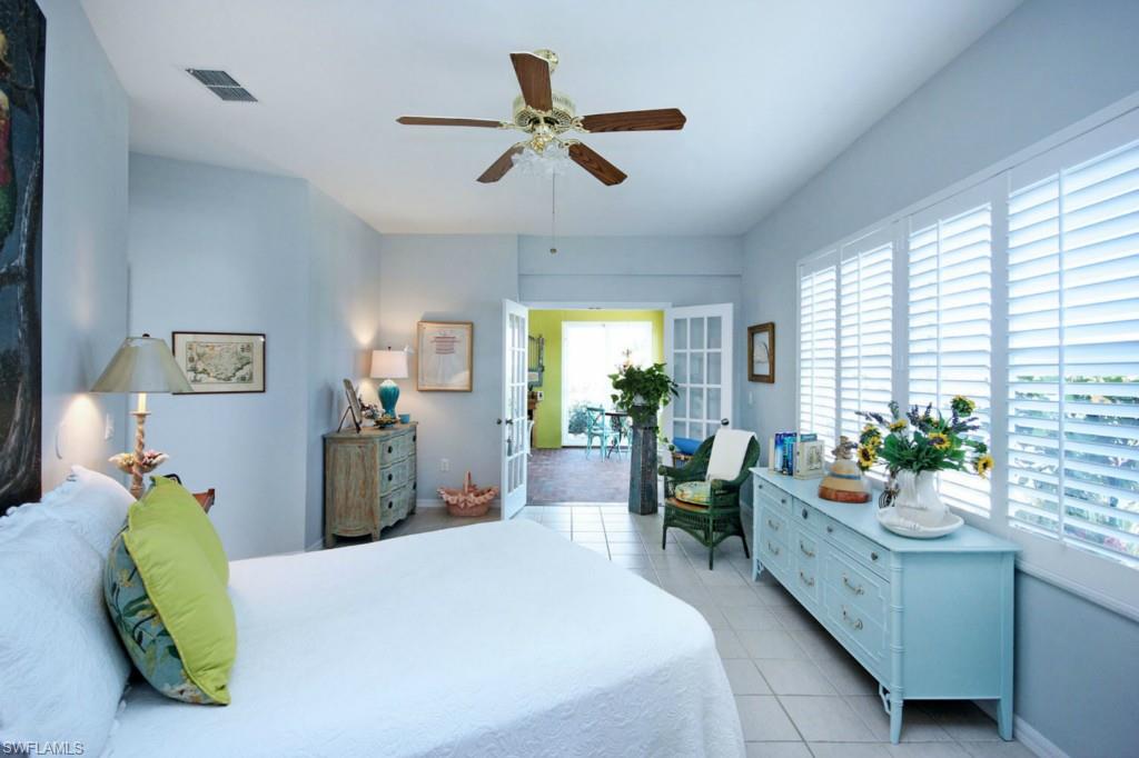 WATER'S EDGE - Residential