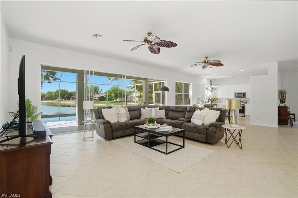 INDIGO LAKES - Residential