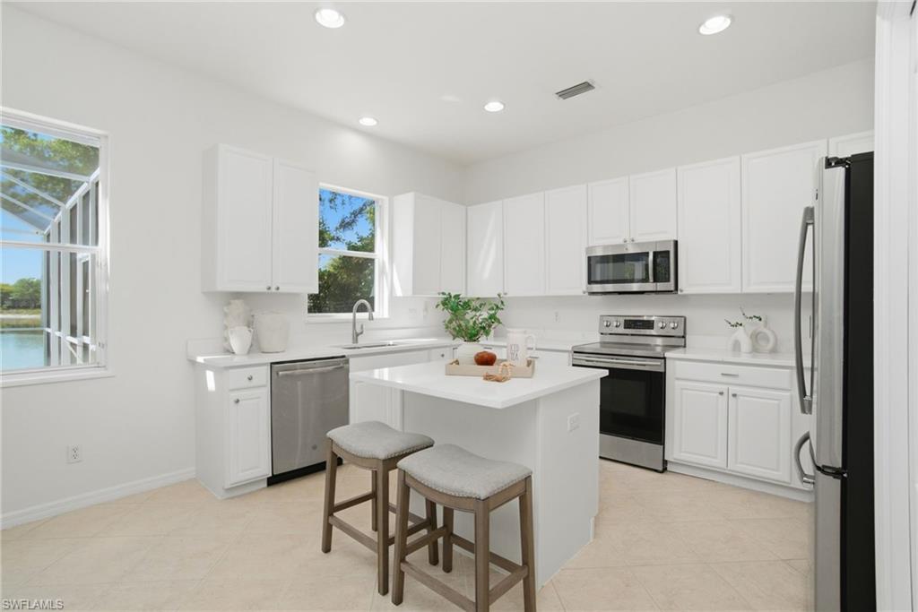 INDIGO LAKES - Residential