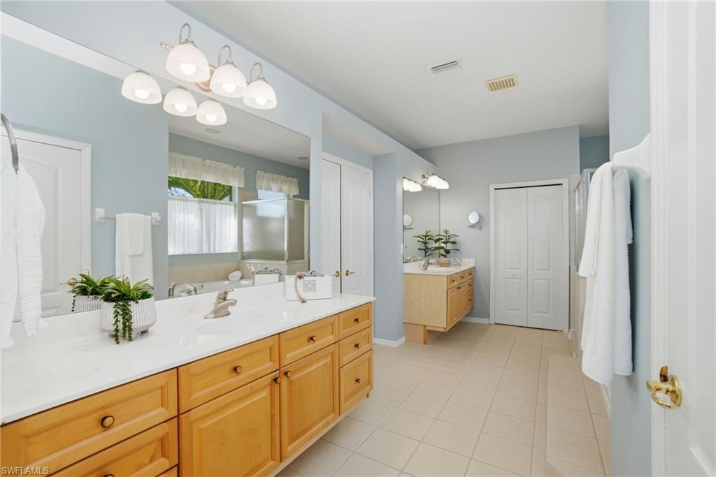 INDIGO LAKES - Residential