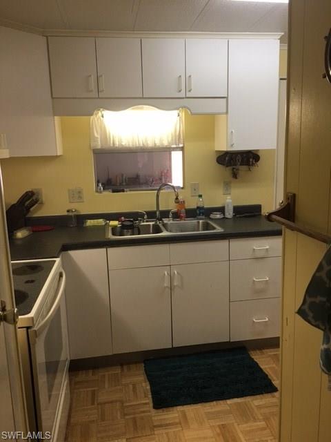 FLAMINGO BAY - Residential