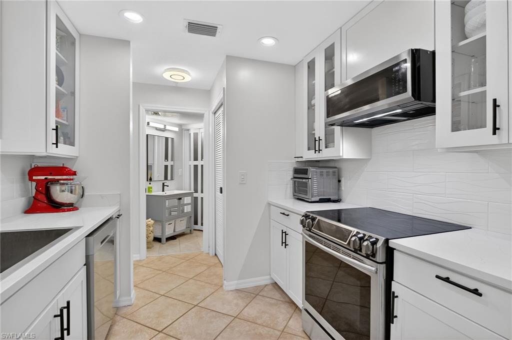 VILLAGE OF STONEYBROOK - Residential