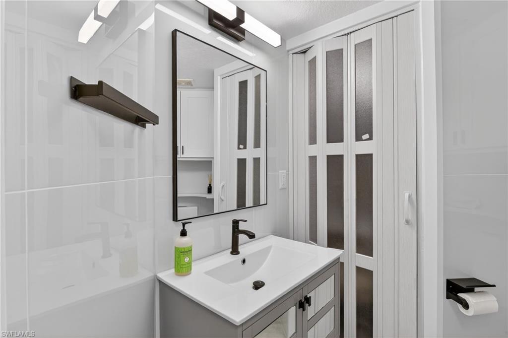 VILLAGE OF STONEYBROOK - Residential