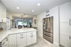 MARINA MANOR - Residential