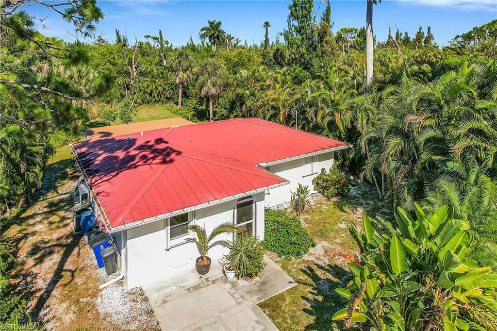 PINE ISLAND TROPICAL HOMESITES - Residential