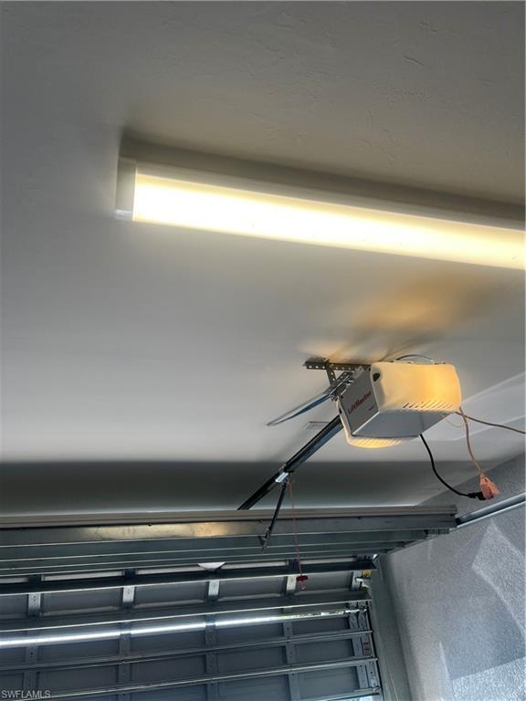 CITY VILLAGE - Residential Lease