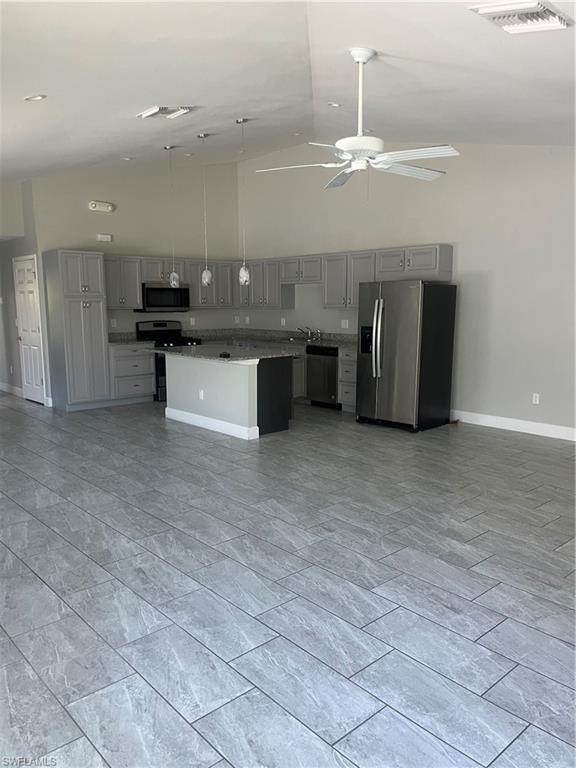 CITY VILLAGE - Residential Lease