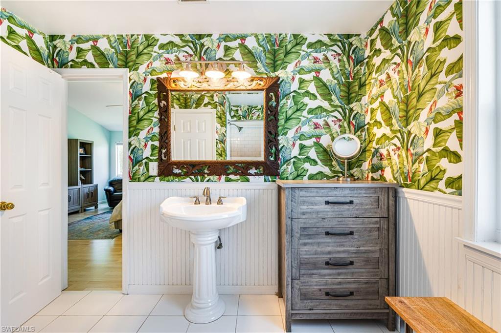 ESTERO RIVER HEIGHTS - Residential