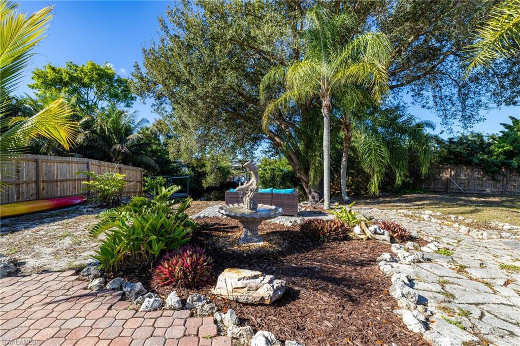 ESTERO RIVER HEIGHTS - Residential